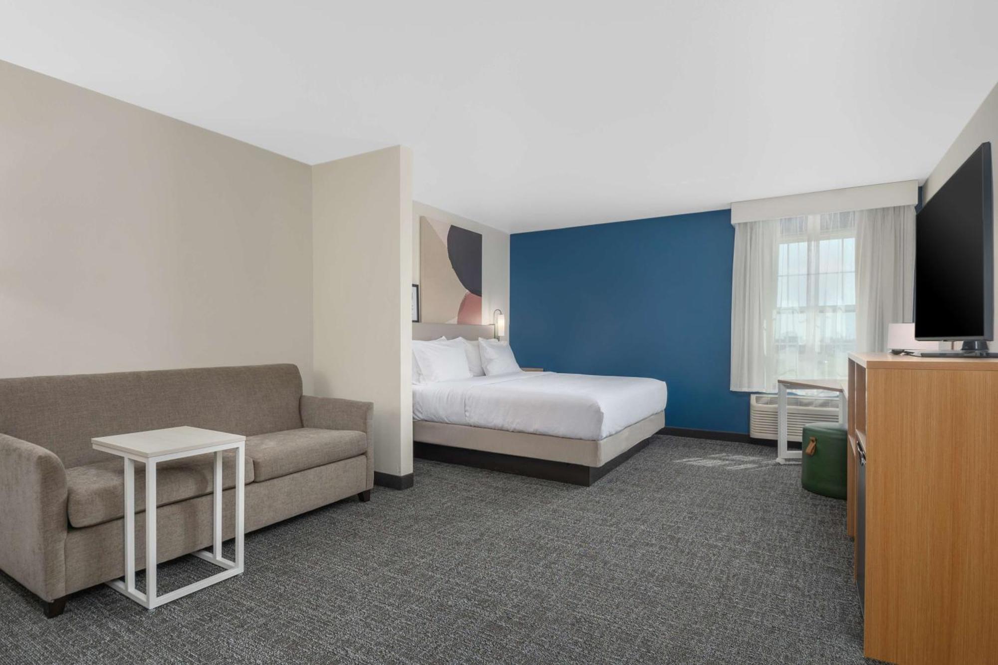 Spark By Hilton Минот Экстерьер фото